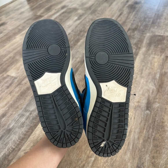 Nike SB x Instant Dunk Low Pro QS 2 Black and Blue Sneakers - Picture 4 of 14